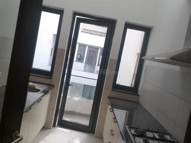 2 BHK Apartment in Sector 58 for rent Gurgaon. The reference number is 19727496