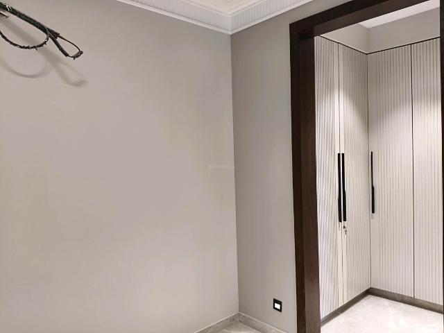 2 BHK Apartment in Sector 58 for rent Gurgaon. The reference number is 19890897