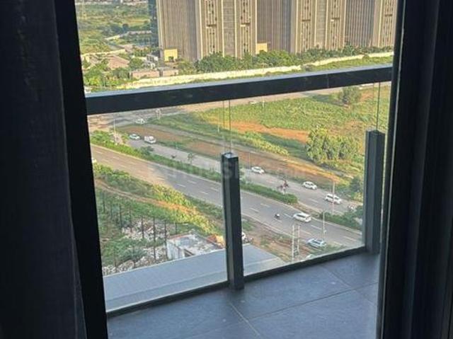 2 BHK Apartment in Sector 58 for rent Gurgaon. The reference number is 20189254