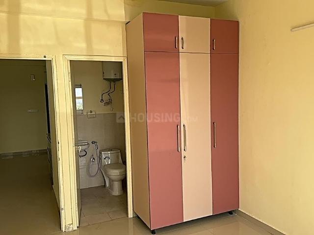 2 BHK Apartment in Sector 59 for rent Gurgaon. The reference number is 20092093
