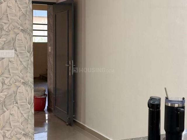 2 BHK Apartment in Sector 59 for rent Gurgaon. The reference number is 20102853