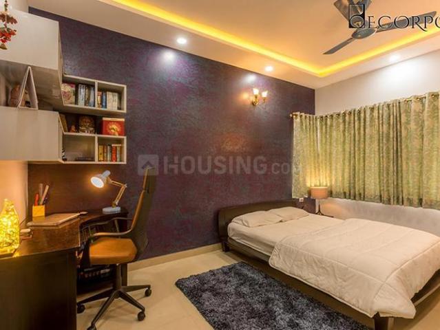 2 BHK Apartment in Sector 51 for resale Noida. The reference number is 20536420