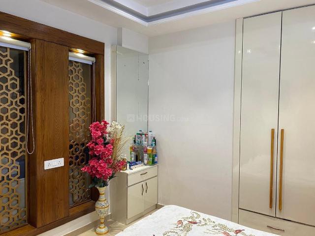 2 BHK Apartment in Sector 52 for resale Noida. The reference number is 19742763