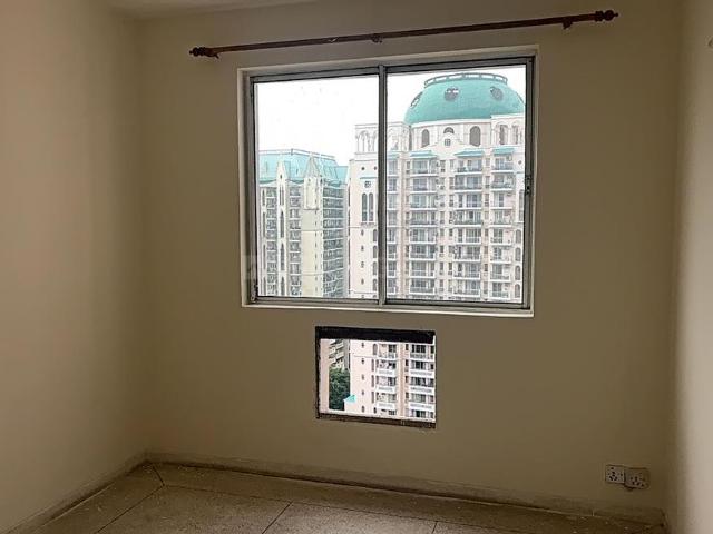 2 BHK Apartment in Sector 53 for rent Gurgaon. The reference number is 19900484