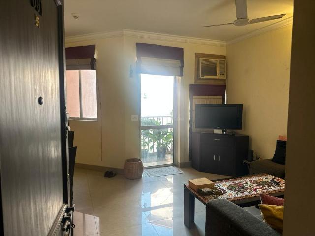 2 BHK Apartment in Sector 53 for rent Gurgaon. The reference number is 19202132
