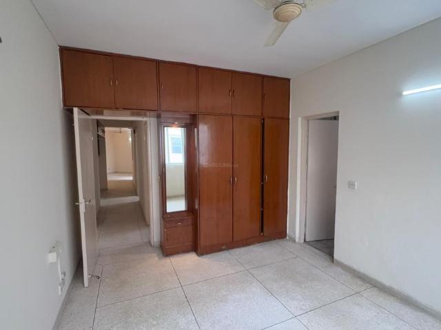 2 BHK Apartment in Sector 53 for rent Gurgaon. The reference number is 20936545