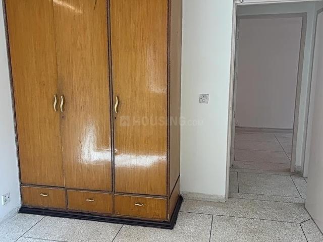 2 BHK Apartment in Sector 53 for rent Gurgaon. The reference number is 20110664