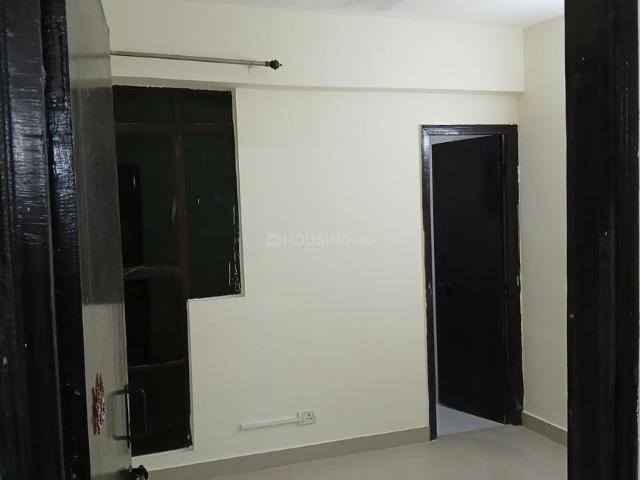 2 BHK Apartment in Sector 5 for rent Sohna. The reference number is 20458656