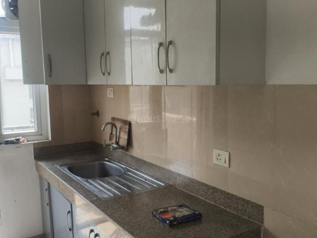 2 BHK Apartment in Sector 65 for rent Gurgaon. The reference number is 17477831