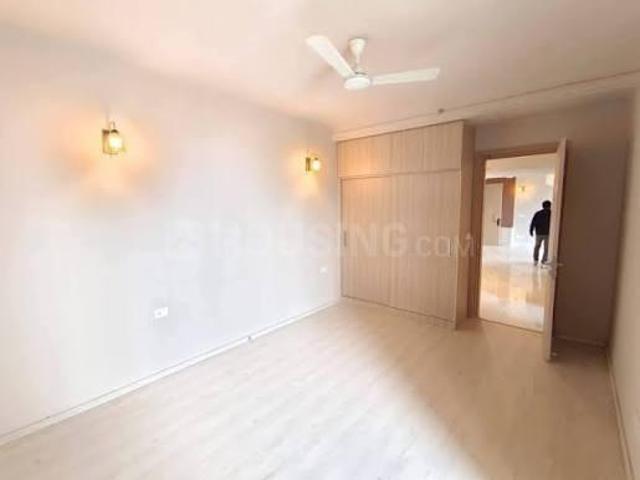 2 BHK Apartment in Sector 65 for rent Gurgaon. The reference number is 20930348