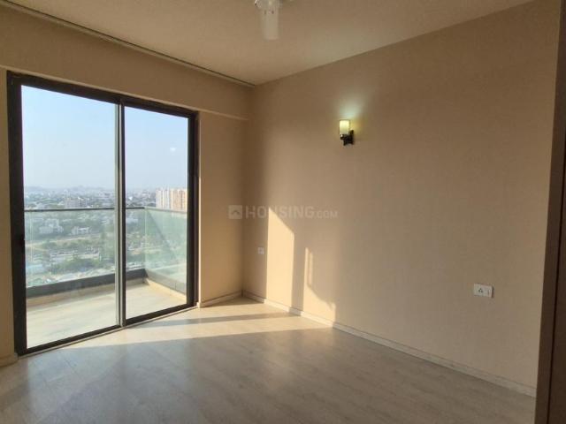 2 BHK Apartment in Sector 65 for rent Gurgaon. The reference number is 20250112