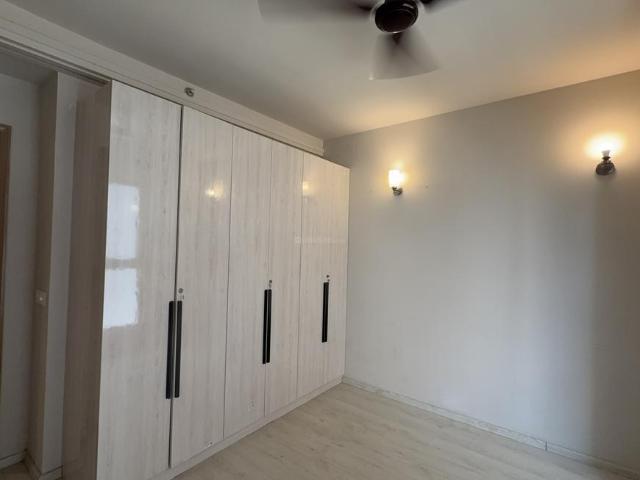 2 BHK Apartment in Sector 65 for rent Gurgaon. The reference number is 20291551