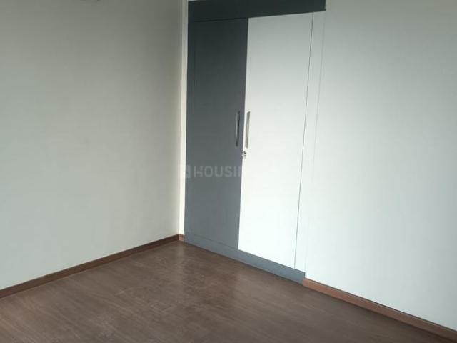 2 BHK Apartment in Sector 65 for rent Gurgaon. The reference number is 20354409