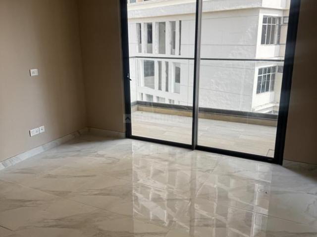 2 BHK Apartment in Sector 65 for resale Gurgaon. The reference number is 20342571
