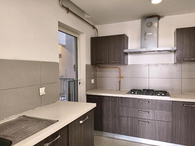 2 BHK Apartment in Sector 67 for rent Gurgaon. The reference number is 16097718