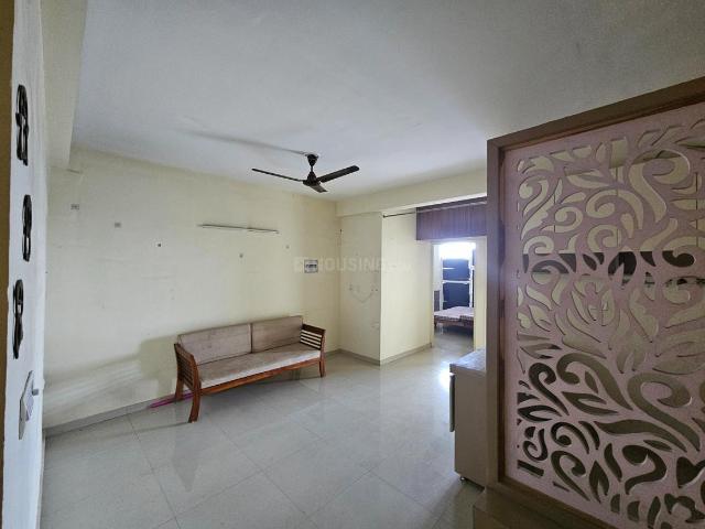 2 BHK Apartment in Sector 67 for rent Gurgaon. The reference number is 18706117