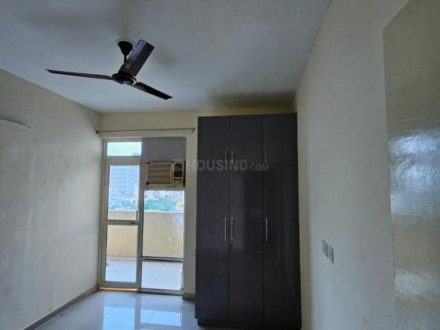 2 BHK Apartment in Sector 67 for rent Gurgaon. The reference number is 18959973