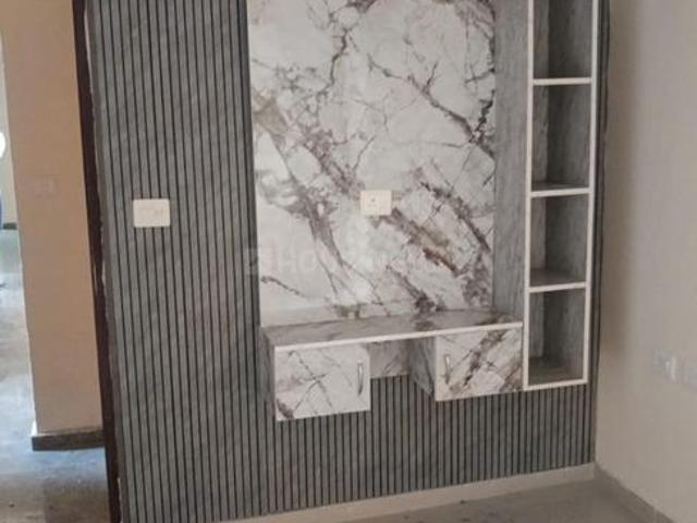 2 BHK Apartment in Sector 67 for rent Gurgaon. The reference number is 19928234