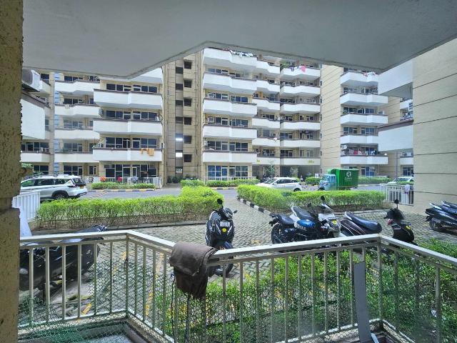 2 BHK Apartment in Sector 67 for rent Gurgaon. The reference number is 19030415