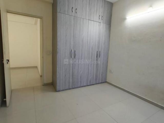 2 BHK Apartment in Sector 67 for rent Gurgaon. The reference number is 20400552