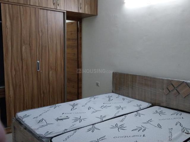 2 BHK Apartment in Sector 67 for rent Gurgaon. The reference number is 20475801