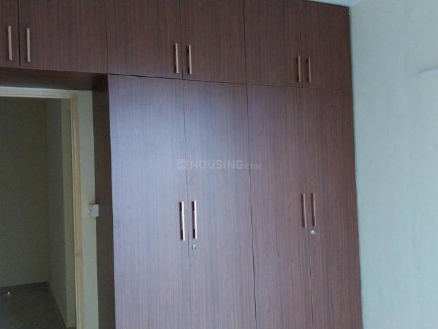 2 BHK Apartment in Sector 67 for rent Gurgaon. The reference number is 20476044