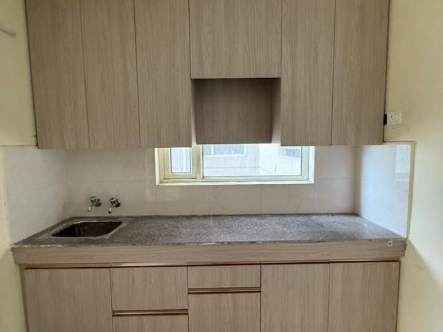 2 BHK Apartment in Sector 67 for rent Gurgaon. The reference number is 20627876
