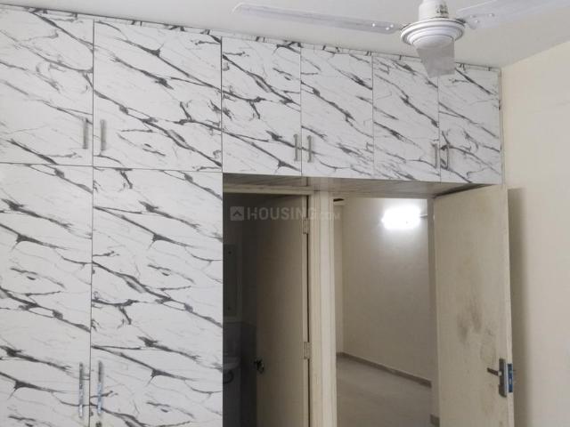 2 BHK Apartment in Sector 67 for rent Gurgaon. The reference number is 20012570