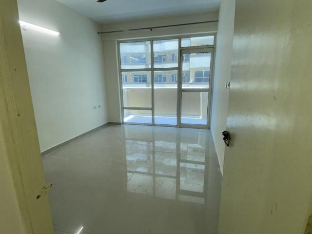 2 BHK Apartment in Sector 67 for rent Gurgaon. The reference number is 20267584