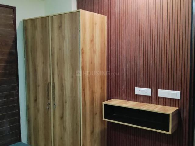 2 BHK Apartment in Sector 67 for rent Gurgaon. The reference number is 20290853