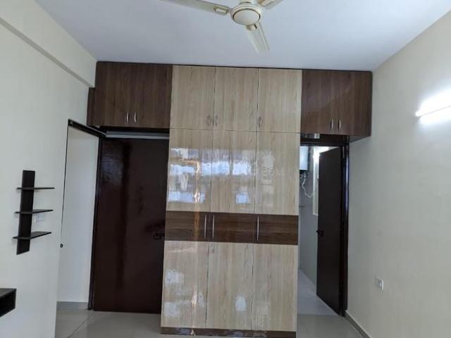 2 BHK Apartment in Sector 67 for rent Gurgaon. The reference number is 20291864