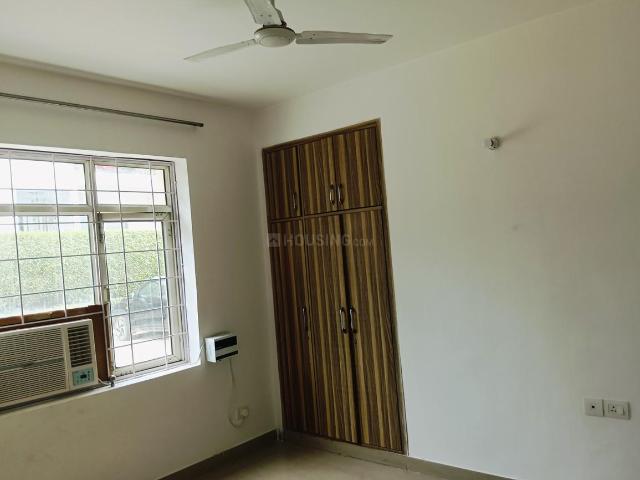 2 BHK Apartment in Sector 67 for rent Gurgaon. The reference number is 20307759