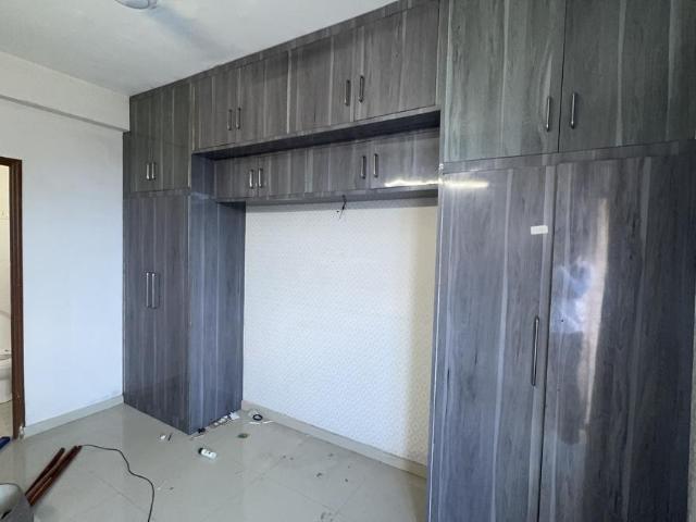2 BHK Apartment in Sector 67 for rent Gurgaon. The reference number is 20358661
