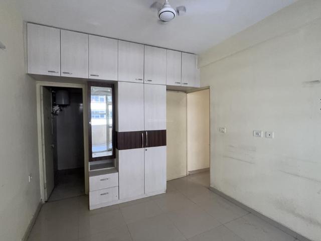 2 BHK Apartment in Sector 67 for rent Gurgaon. The reference number is 20358844