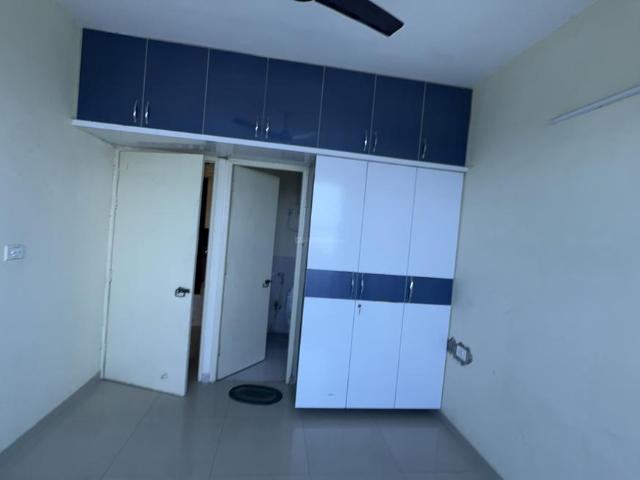 2 BHK Apartment in Sector 67 for rent Gurgaon. The reference number is 20358990