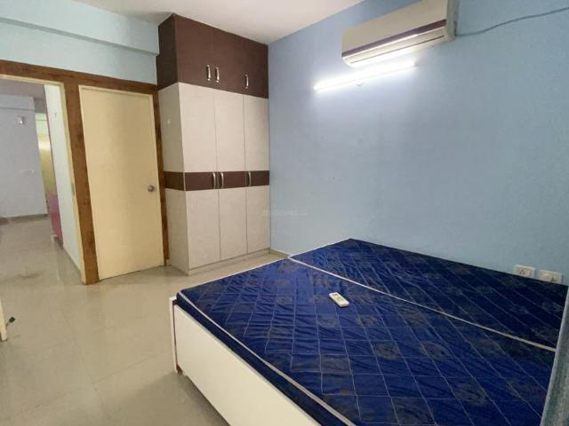 2 BHK Apartment in Sector 67 for rent Gurgaon. The reference number is 20365392