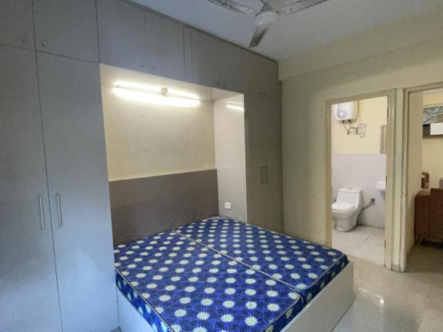 2 BHK Apartment in Sector 67 for rent Gurgaon. The reference number is 20371636
