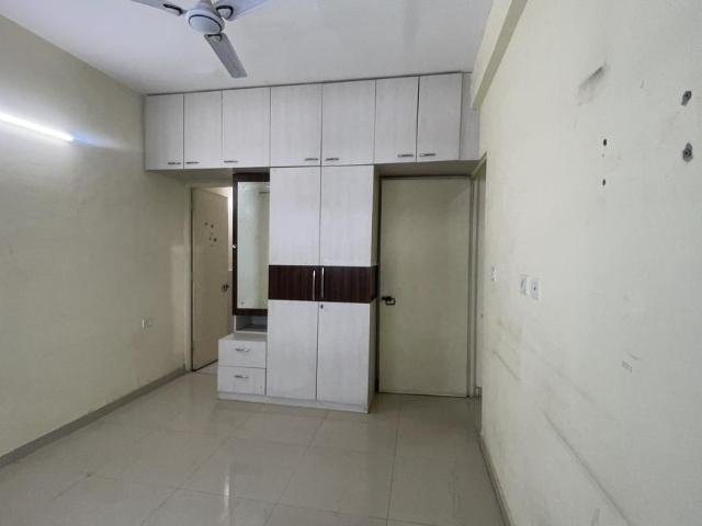 2 BHK Apartment in Sector 67 for rent Gurgaon. The reference number is 20372861