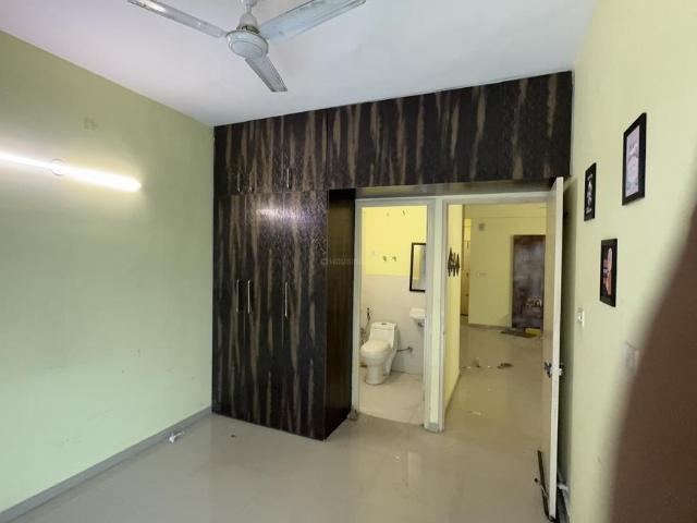 2 BHK Apartment in Sector 67 for rent Gurgaon. The reference number is 20389459