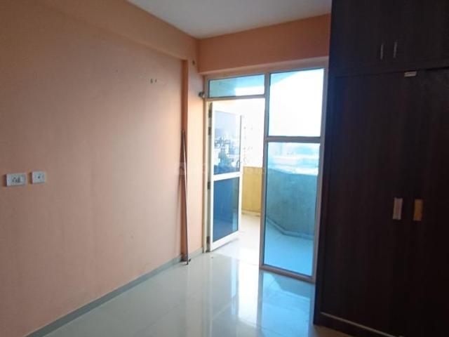 2 BHK Apartment in Sector 67 for rent Gurgaon. The reference number is 20399046