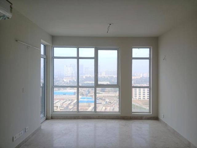 2 BHK Apartment in Sector 67 for resale Gurgaon. The reference number is 19281787