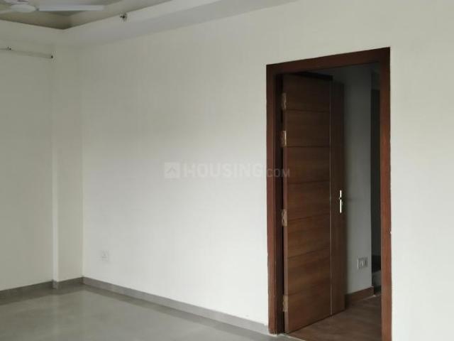 2 BHK Apartment in Sector 67 for resale Gurgaon. The reference number is 20343919