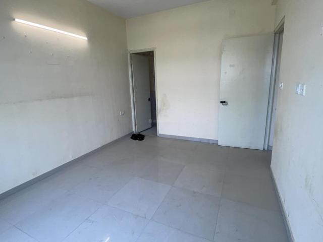 2 BHK Apartment in Sector 67 for resale Gurgaon. The reference number is 20371323