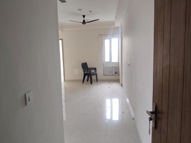 2 BHK Apartment in Sector 68 for rent Gurgaon. The reference number is 19901416