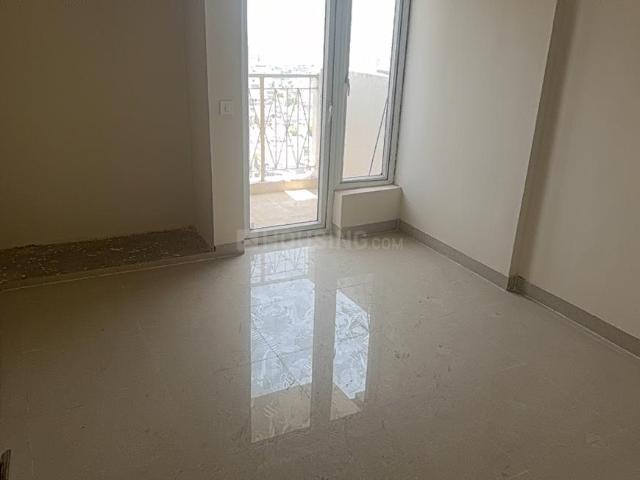 2 BHK Apartment in Sector 68 for resale Gurgaon. The reference number is 20082758