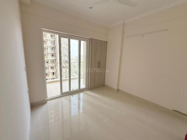 2 BHK Apartment in Sector 68 for resale Gurgaon. The reference number is 20609438