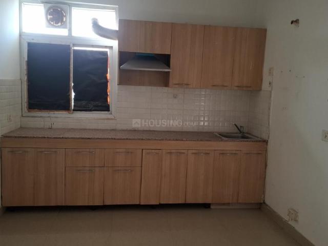 2 BHK Apartment in Sector 69 for rent Gurgaon. The reference number is 18913958