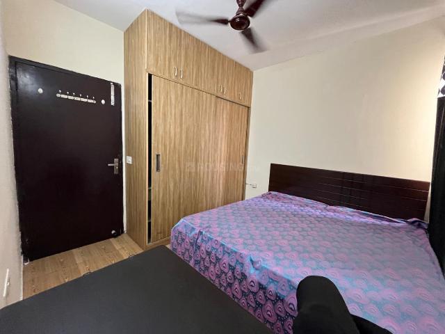 2 BHK Apartment in Sector 69 for rent Gurgaon. The reference number is 19671055