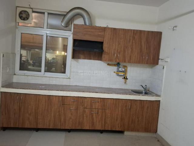 2 BHK Apartment in Sector 69 for rent Gurgaon. The reference number is 19102440
