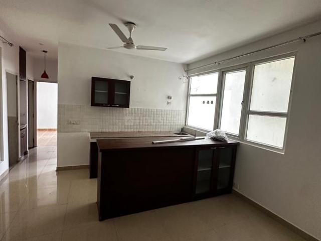 2 BHK Apartment in Sector 69 for rent Gurgaon. The reference number is 20423737